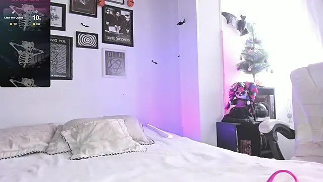 gothic do11 online show from 12-14-24, 05:03