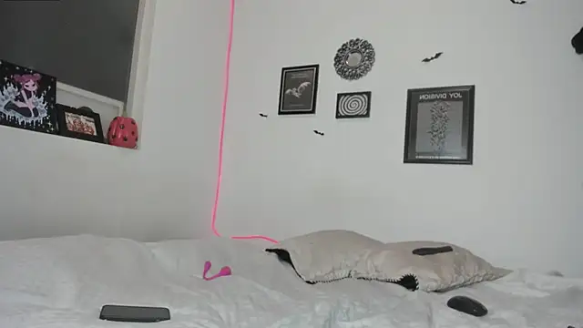 gothic do11 online show from 12-21-25, 08:31