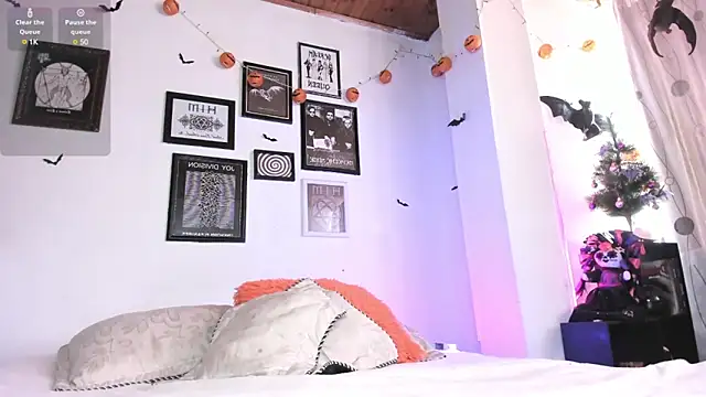 gothic do11 online show from 12-29-24, 06:05