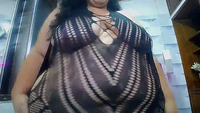 Snapshot of TistMature chatting on 03-07-25, 04:11 TistMature online show from 03-07-25, 04:11