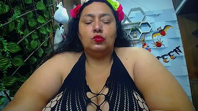 Snapshot of TistMature chatting on 10-22-25, 01:21 TistMature online show from 10-22-25, 01:21
