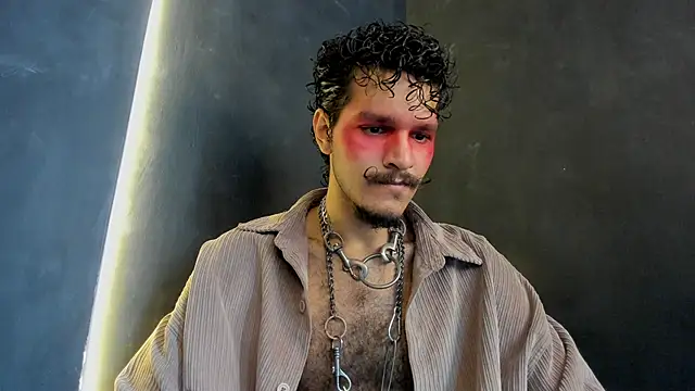 die mond online show from 12-15-25, 03:40