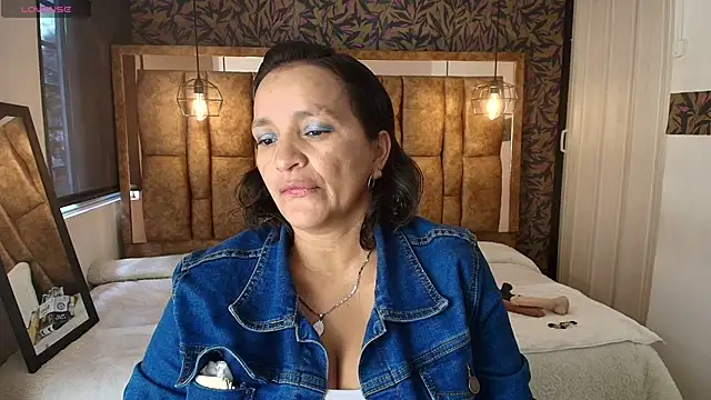 Snapshot of MarilynMiilf_ chatting on 06-03-26, 06:45 MarilynMiilf online show from 06-03-26, 06:45