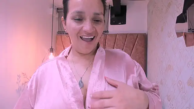 MarilynMiilf  online show from 10-21-25, 07:30