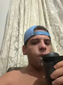 mendonca 4m online show from 04-08-26, 06:37