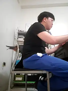 ksshp9502 online show from 02-25-26, 04:18