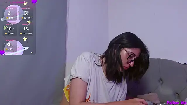 Red-moon1 online show from 10-03-25, 03:09