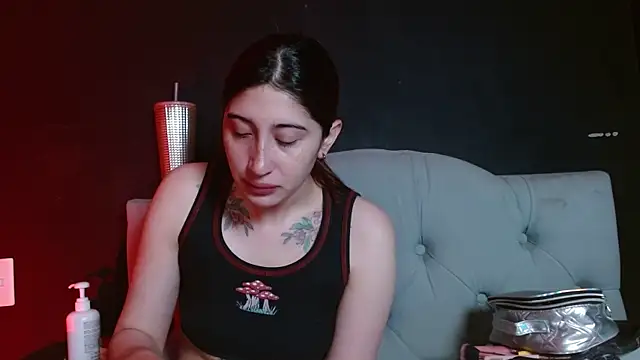 Red-moon1 online show from 07-22-26, 04:47