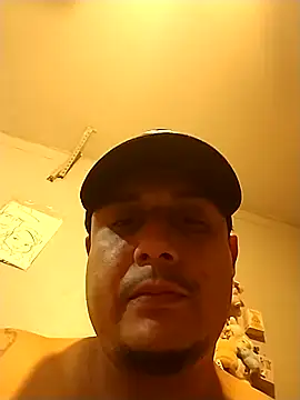 Snapshot of thickcocklatino chatting on 10-19-25, 12:46 thickcocklatino online show from 10-19-25, 12:46