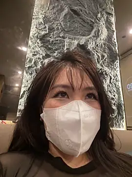 Onee-Chew online show from 04-03-26, 05:47