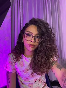 Samantha Bernardo online show from 02-06-26, 03:24