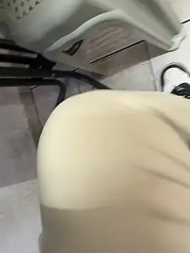 buri232 online show from 09-09-25, 08:02