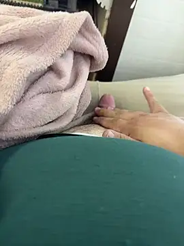 buri232 online show from 10-04-25, 09:55