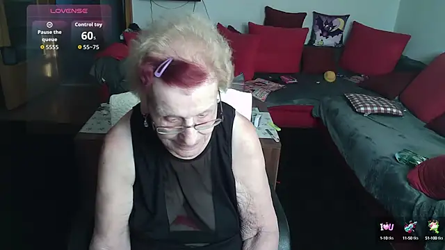 HeisseomaOriginal online show from 10-01-25, 07:13