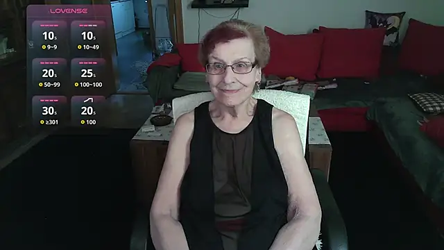 HeisseomaOriginal online show from 02-15-26, 08:13