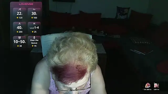 HeisseomaOriginal online show from 12-23-25, 08:02