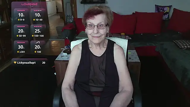 HeisseomaOriginal online show from 02-06-26, 08:10