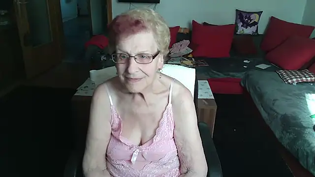 Snapshot of HeisseomaOriginal chatting on 05-04-26, 07:11 HeisseomaOriginal online show from 05-04-26, 07:11
