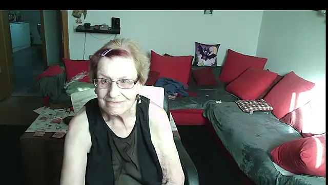 HeisseomaOriginal online show from 04-09-26, 07:14