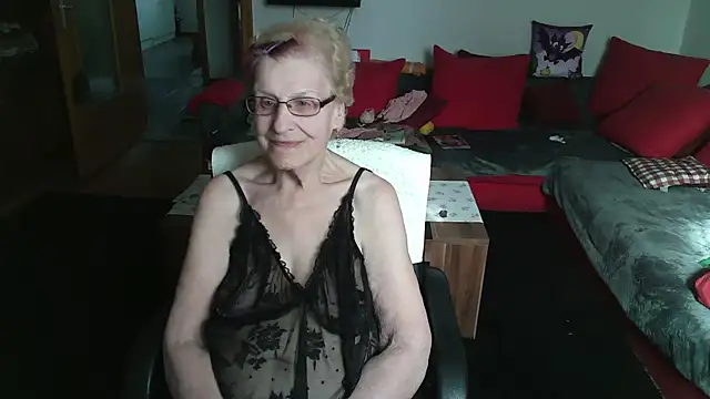 Snapshot of HeisseomaOriginal chatting on 05-07-26, 07:12 HeisseomaOriginal online show from 05-07-26, 07:12