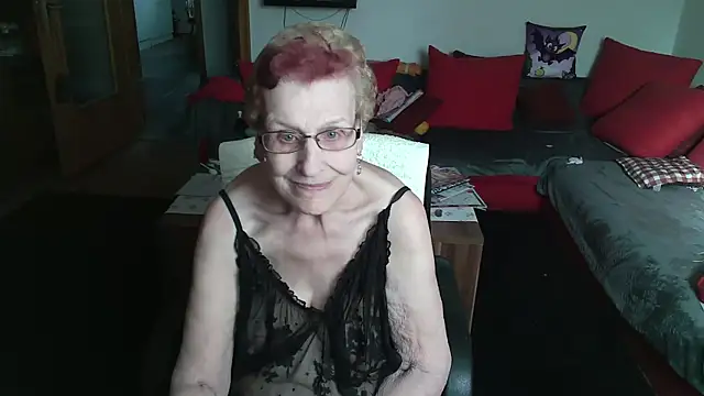 HeisseomaOriginal online show from 04-16-26, 07:09