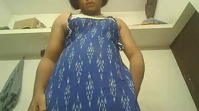 Snapshot of Akhilamolu_the_transsissy chatting on 12-27-24, 05:48 Akhilamolu the transsissy online show from 12-27-24, 05:48