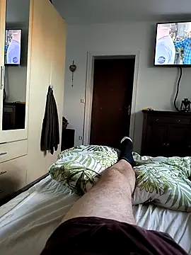 Snapshot of Andy7430 chatting on 12-20-24, 02:37 Andy7430 online show from 12-20-24, 02:37