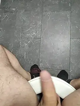 Snapshot of Andy7430 chatting on 12-04-24, 01:36 Andy7430 online show from 12-04-24, 01:36