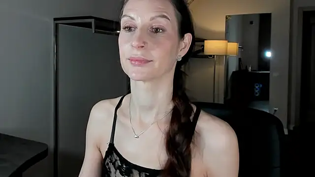 Mila Anders online show from 01-16-26, 05:44