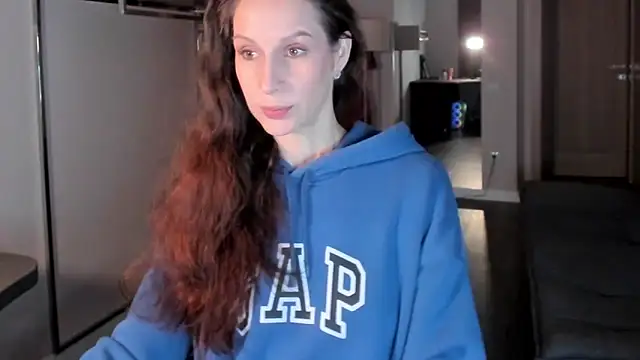 Mila Anders online show from 12-15-25, 05:35