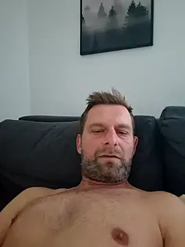 Mjn34 online show from 10-29-25, 06:56