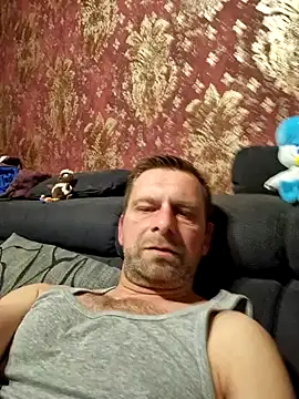Snapshot of Mjn34 chatting on 03-05-25, 07:06 Mjn34 online show from 03-05-25, 07:06