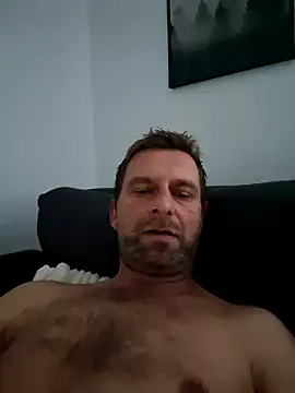 Snapshot of Mjn34 chatting on 09-17-25, 06:04 Mjn34 online show from 09-17-25, 06:04