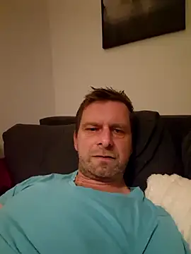 Mjn34 online show from 11-27-25, 06:36