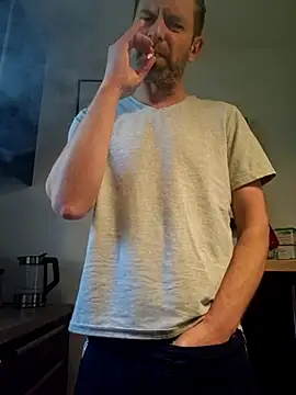 Mjn34 online show from 10-28-25, 07:18