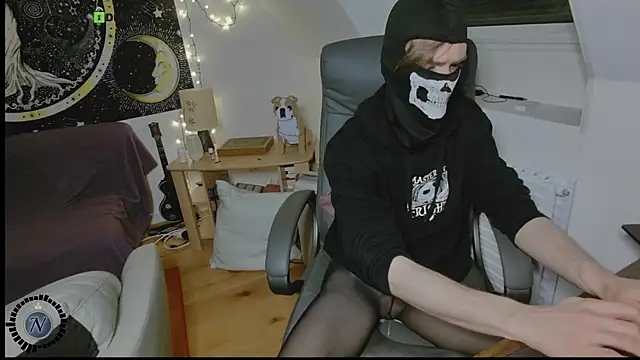 Nyl0nnickb0y online show from 12-01-25, 09:15