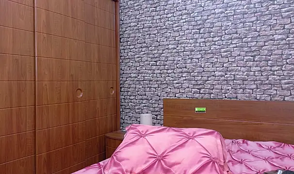 CuteBlondeMe online show from 10-21-25, 04:28