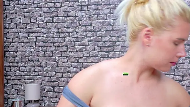 CuteBlondeMe online show from 07-22-26, 04:20