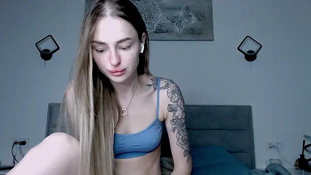 Snapshot of RIta_orr chatting on 10-14-25, 10:16 RIta orr online show from 10-14-25, 10:16