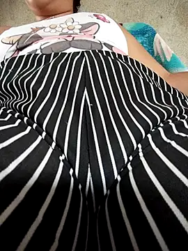 ValeriaSantos- online show from 03-26-26, 05:22