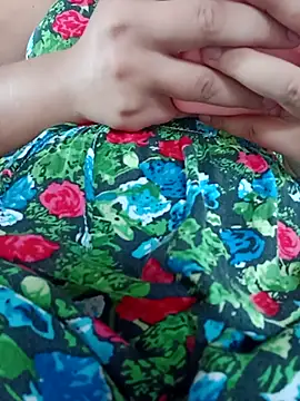 ValeriaSantos- online show from 09-18-25, 12:30