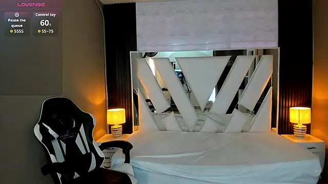 Linda4Petite online show from 03-14-26, 06:14