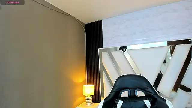 Linda4Petite online show from 02-13-26, 06:08