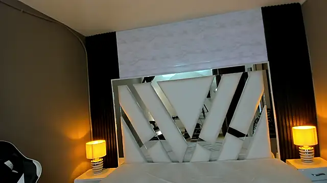 Linda4Petite online show from 02-10-26, 06:07