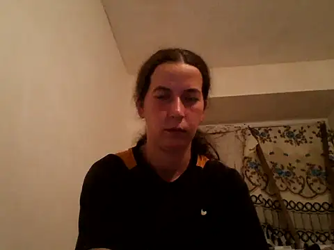 Snapshot of Tamilashaa chatting on 10-13-25, 05:58 Tamilashaa online show from 10-13-25, 05:58