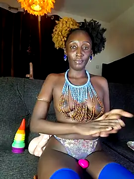 lynnkatrina online show from 04-12-26, 12:14