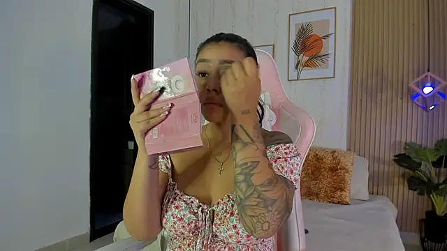 CameronCollins  online show from 12-03-25, 07:35