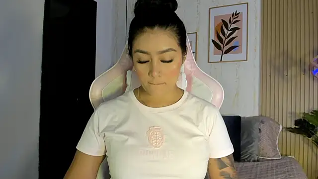 CameronCollins  online show from 10-17-25, 07:48