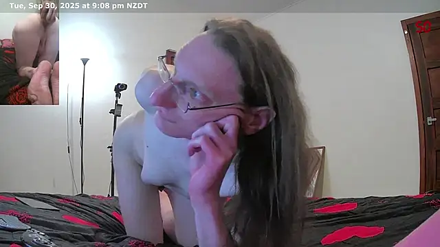 CDAdalyn online show from 09-30-25, 08:09