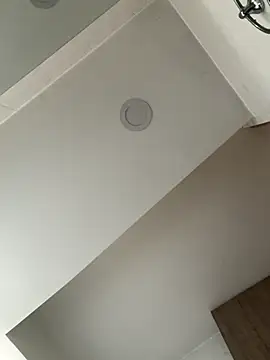 lunablossom  online show from 09-23-25, 09:22